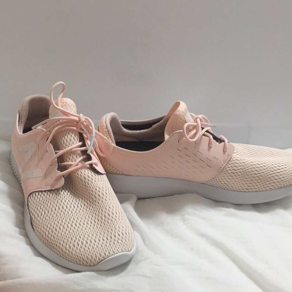 New balance shoes